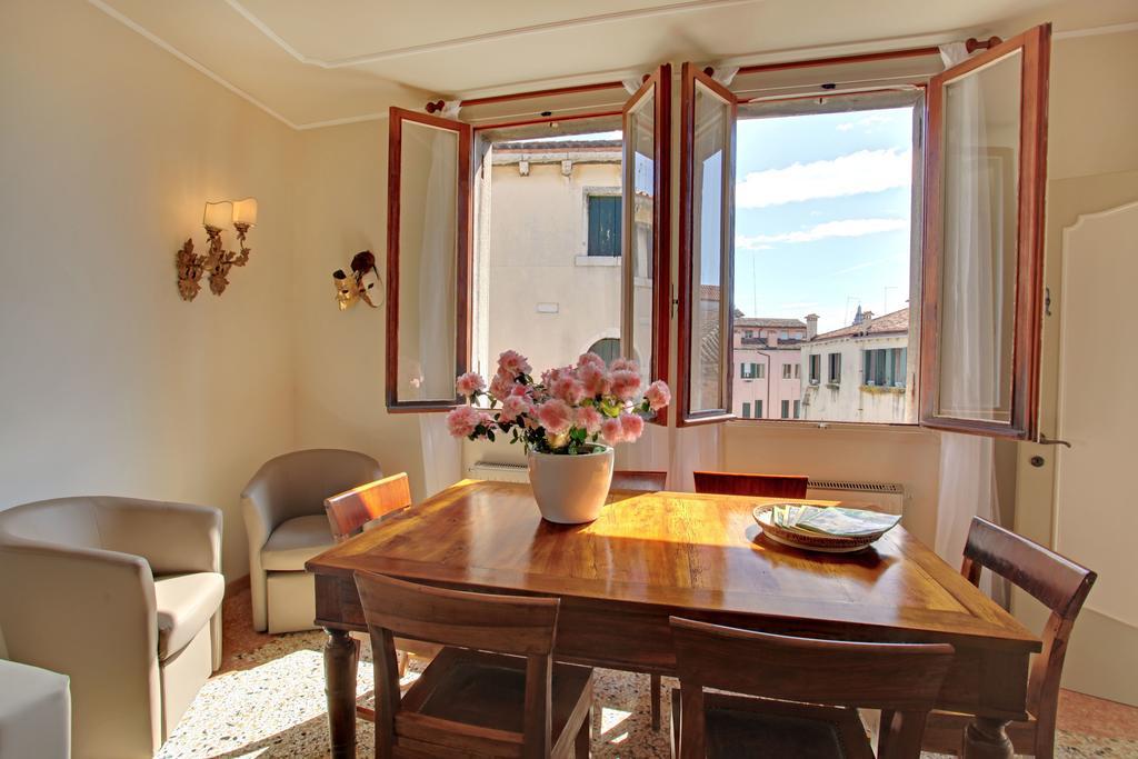 Canale Venecia Habitación foto